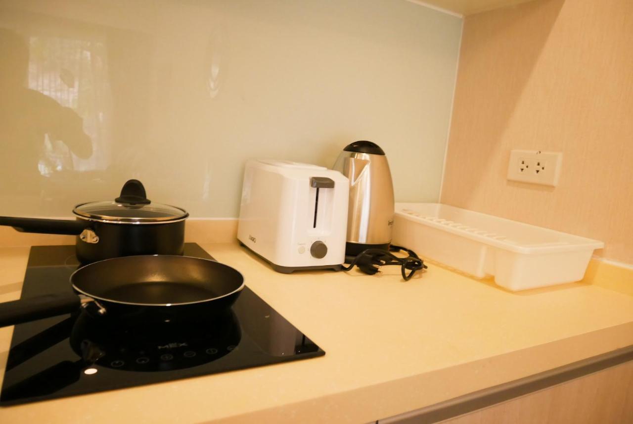 Seven Seas Pattaya Poolside Room ห้องติดสระ Jomtien Beach Zewnętrze zdjęcie